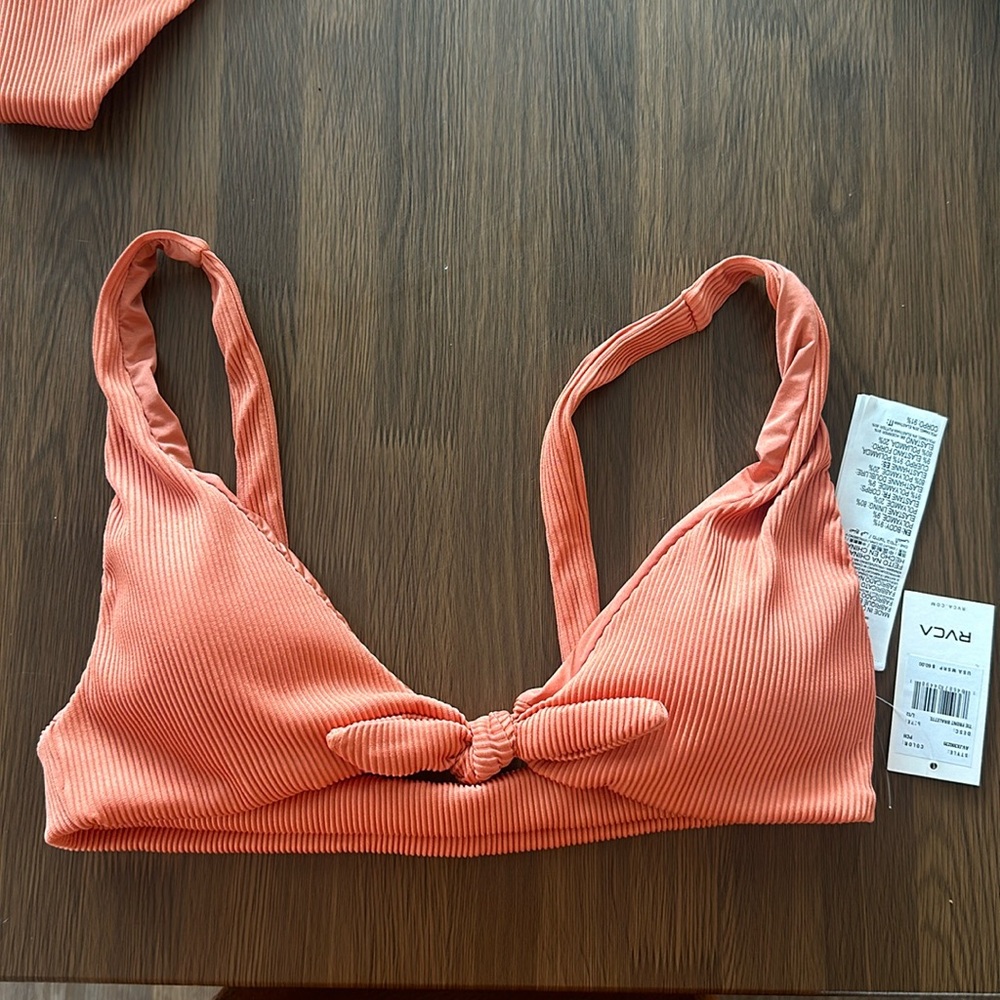 NWT RVCA tie front bralette large peach ribbed